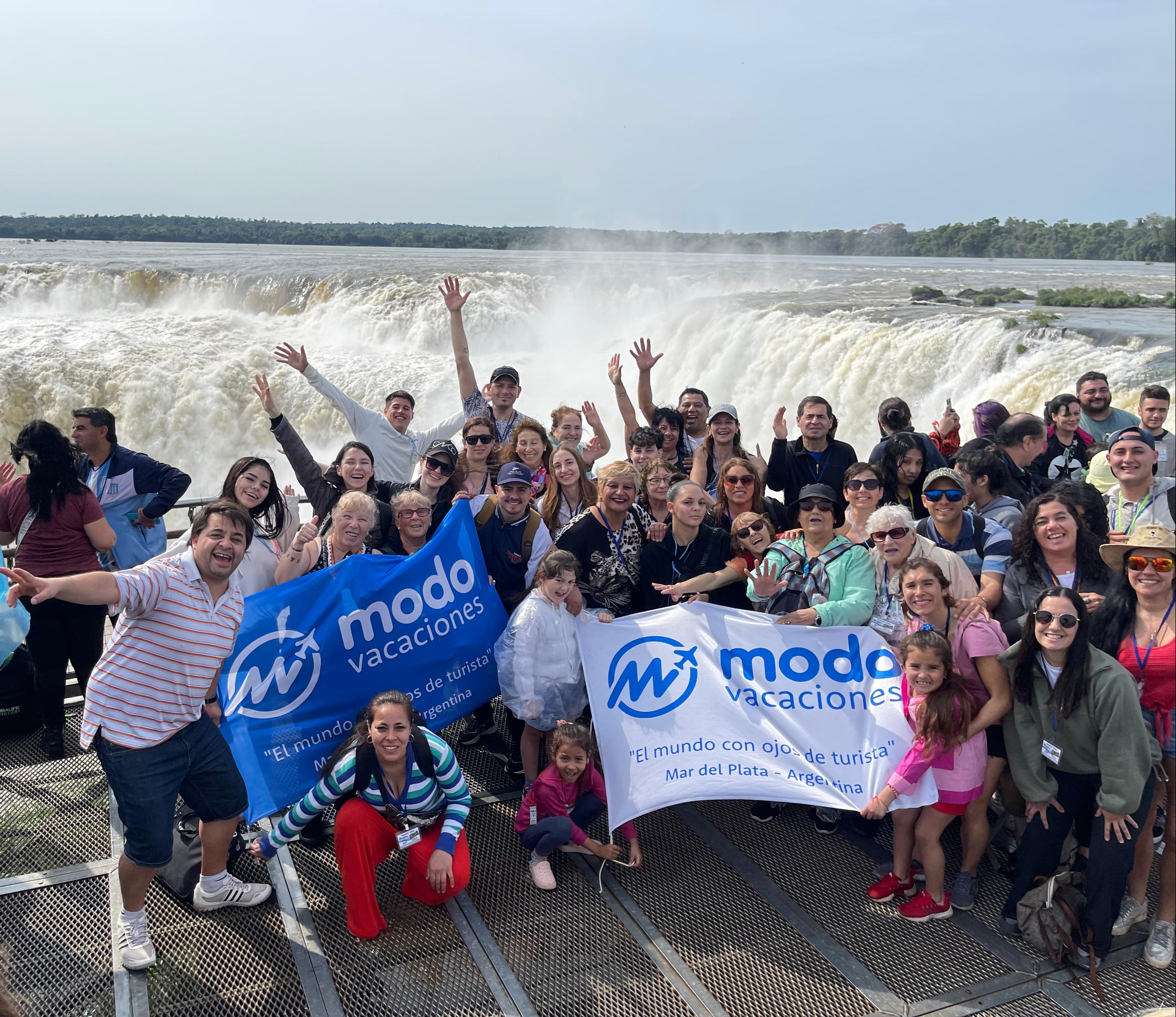 Cataratas Lado Argentino Grupal En Aereo Modo Premium Vacaciones De Invierno 2026